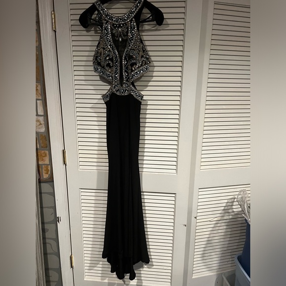 moralee Dresses & Skirts - NWOT Beautiful black/baby blue sequence top long gown